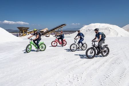 E-bike tour of the saltworks of Sant'Antioco