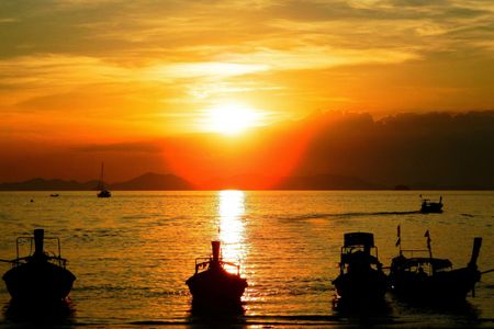 7 Islands sunset tour with dinner and night snorkeling from Krabi
