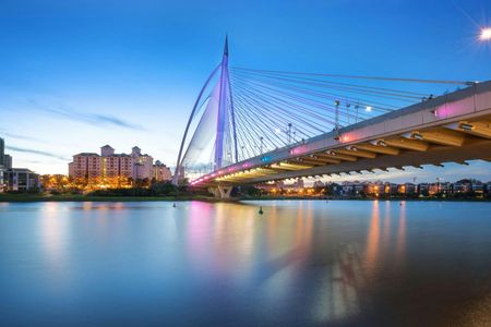 Private day trip to Putrajaya, KL City, Batu Caves and fireflies tour