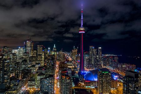 Toronto night tour with harbour cruise