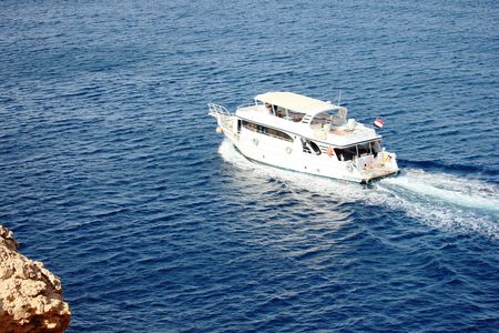 Private boat and snorkeling experience with lunch in Hurghada