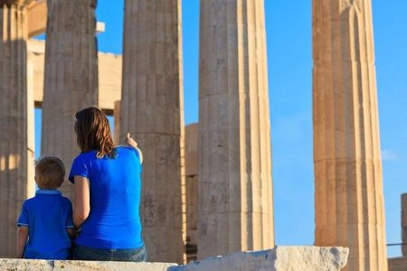 Acropolis for families private guided tour in Athens