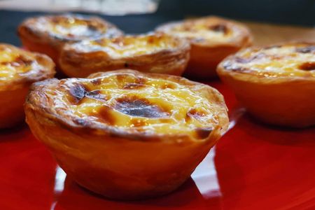 Lisbon tuk-tuk tour with Pastel de Nata cooking class