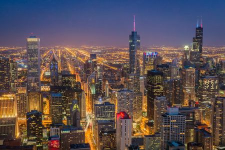 Chicago night guided tour with cruise