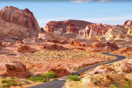 Valley of Fire friendly hike guided tour from Las Vegas