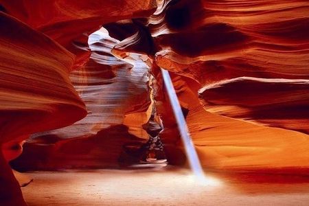 Small-group tour of Antelope Canyon and Horseshoe Bend