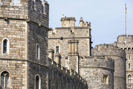 Windsor Castle and Stonehenge with private group car tour from London