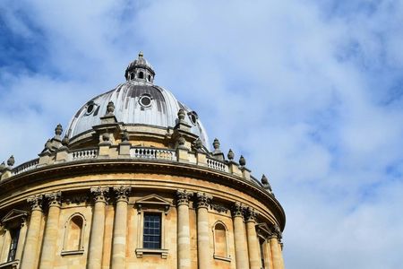 Oxford and Blenheim Palace private group car tour from London