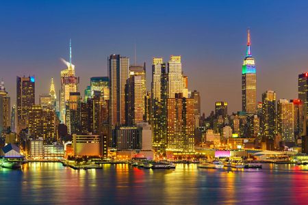 Big Apple in lights - NYC night tour