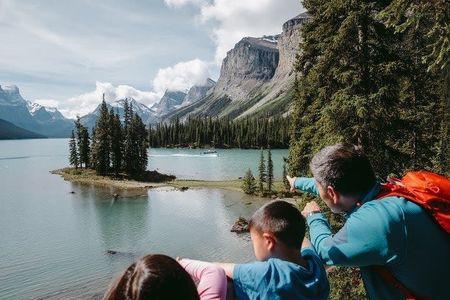 Maligne Lake cruise