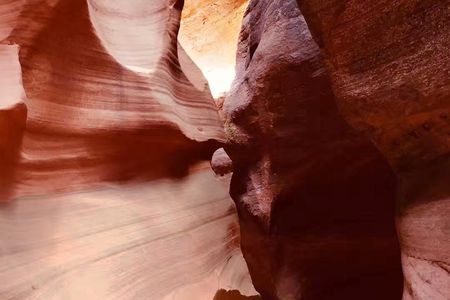 Antelope Canyon X and Horseshoe Bend Tour from Las Vegas