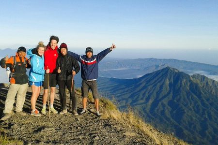 Mount Agung sunrise trekking tour