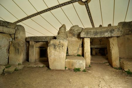 Temples and local lifestyle full day tour in Malta