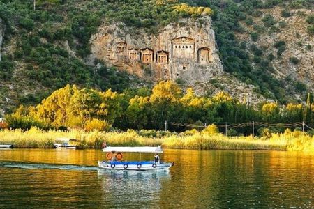 Dalyan, rock tombs, mud bath, boat trip and lunch guided tour from Bodrum
