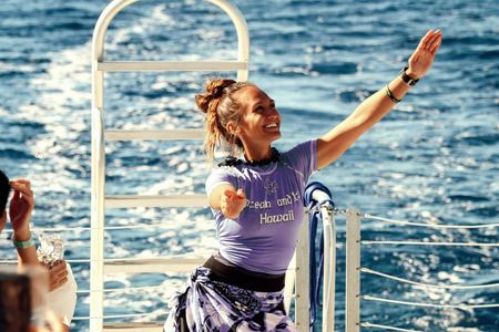 Wild Humpback Whales Tour in Oahu with Hawaiian Cultural Experience