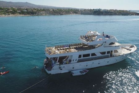 Blue lagoon Sea Star cruise from Paphos