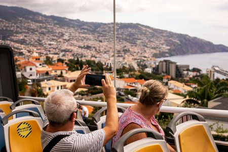Funchal and Câmara de Lobos hop-on hop-off tour