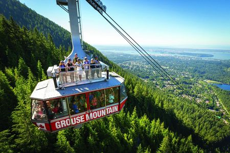 North Shore Mountain tour with Capilano Suspension Bridge