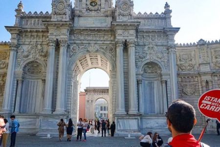 Dolmabahce Palace and Harem ticket with guided tour plus audioguide
