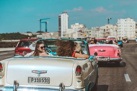 Havana classic American car tour