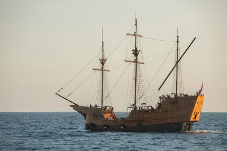 Game of Thrones style cruise and Dubrovnik walking tour
