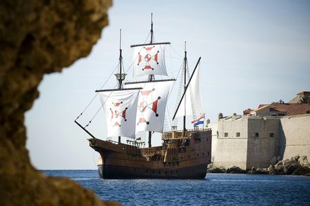 Historical 'Dubrovnik Republic' cruise and walking tour