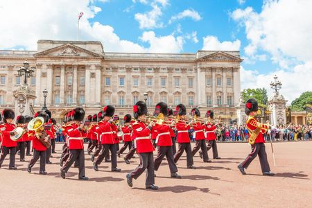 Royal Westminster and changing of the guard walking tour in London