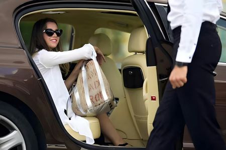Private transfer from or to Sharm El Sheikh Airport within Dahab hotels