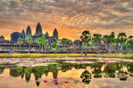 Private one-day tour of Angkor Wat, Angkor Thom and Tomb Raider
