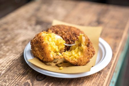 Street food tour in Rome