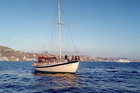 Private Cruise from Mykonos to Heraklia via Koufonisia and Schinousa