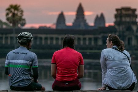Full-day cycling and Angkor Wat sunrise