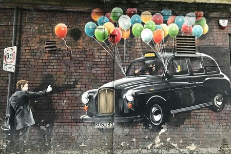 Explore Glasgow's art and culture with a local