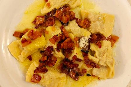 Traditional food tour in Bergamo