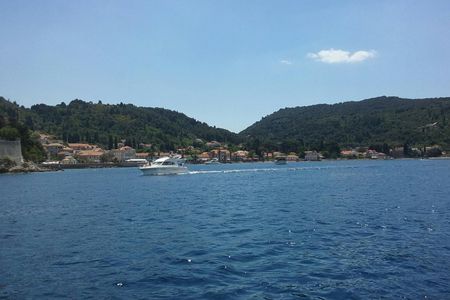 Private tour to Elafiti Islands by motor boat from Dubrovnik