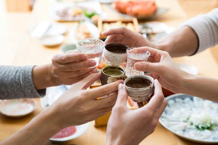 3-hour guided sake tour in Saijo