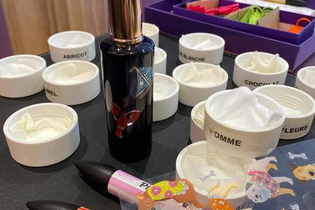 Le Petit Parfumeur workshop for kids at Molinard Grasse