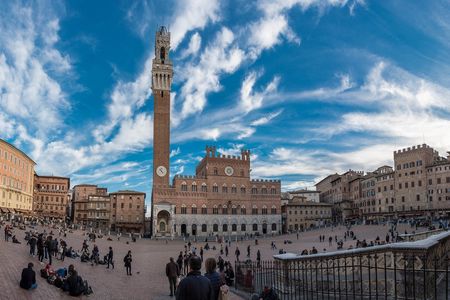 Siena, San Gimignano and Monteriggioni trip from Florence