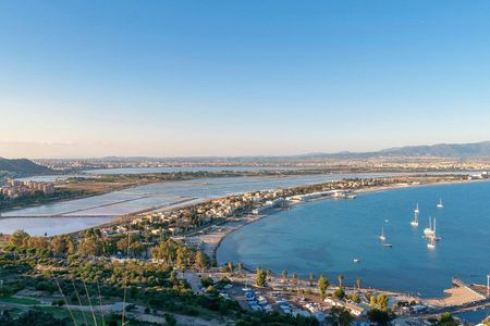 Guided hike to the Devil's Saddle in Cagliari
