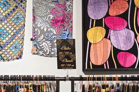 3-hour silk tour in Lyon