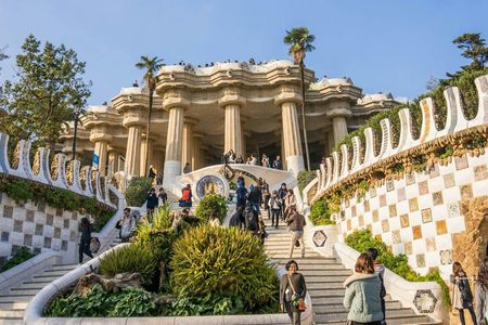Park Güell guided tour with skip-the-line access