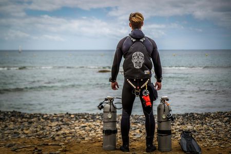 PADI Open Water Diver course for beginners in Tenerife