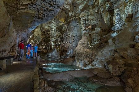 Natural Bridge Caverns Discovery Experience