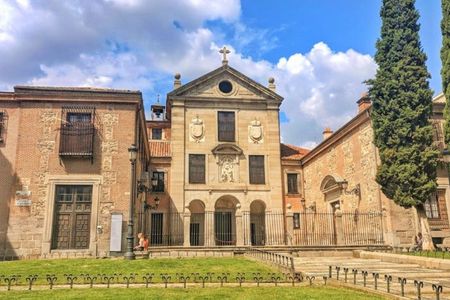 Monasterio de las Descalzas tickets and guided tour