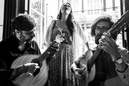 Live Fado performance with Port wine
