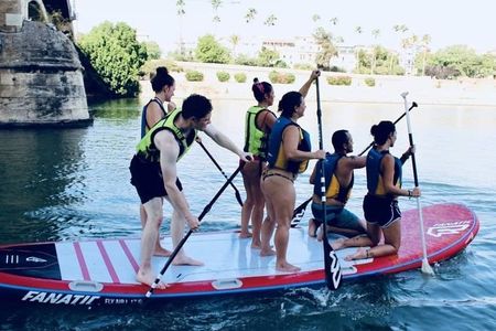 90-minute giant SUP rental in Seville