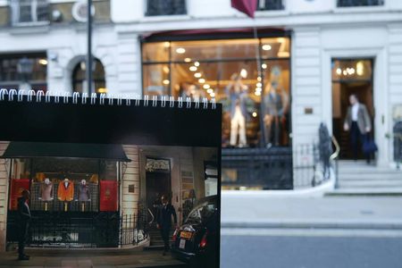 Kingsman tour of London by black taxi