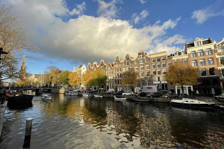 Anne Frank’s last walk and experience the secret annex in virtual reality