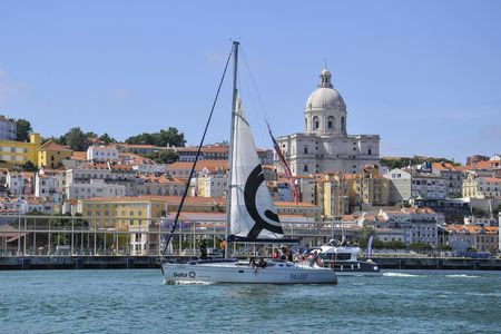 Sailing tour in Lisbon
