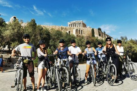 Athens Old Town and Acropolis guided bike tour